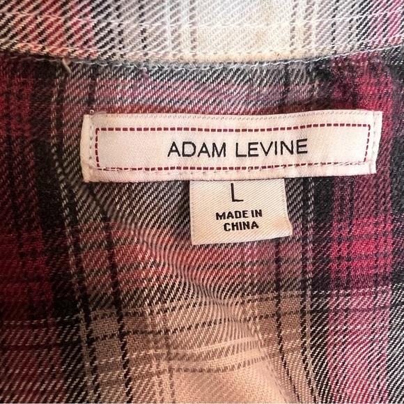 Adam Levine plaid shirt - Picture 4 of 5